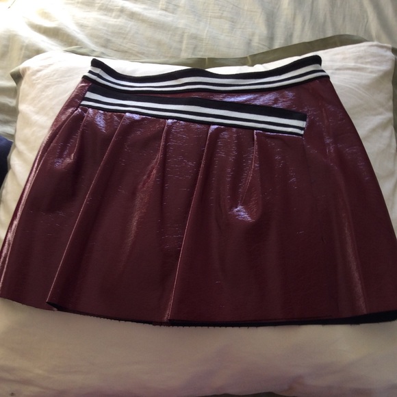 BCBG faux leather mini skirt - Picture 1 of 6